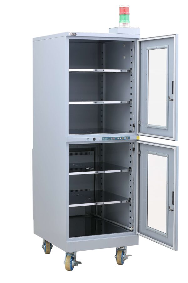 Tall Dry Cabinet - 7I6A6895